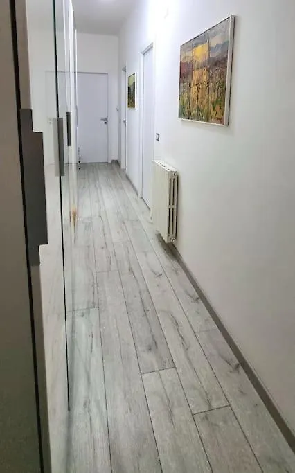 Dream Apartments Stanza 1 In Appartamento Condiviso Con Bagno Privato Esterno ميلان 0*,